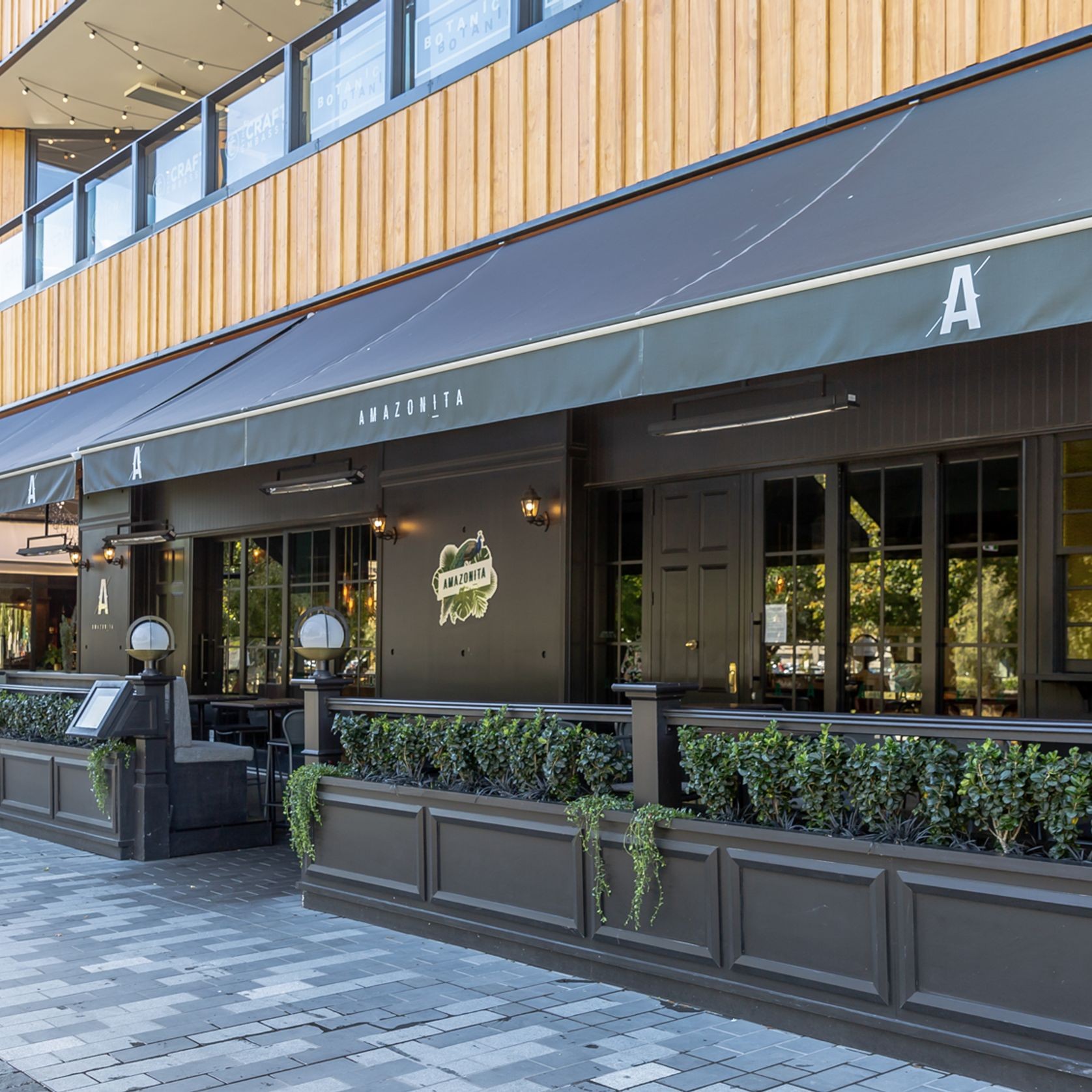Euro Boulevard Awning gallery detail image