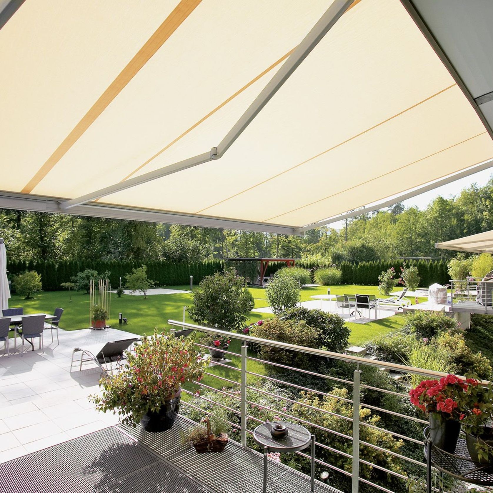 Weinor I + K + N2000 Full Cassette Awning gallery detail image