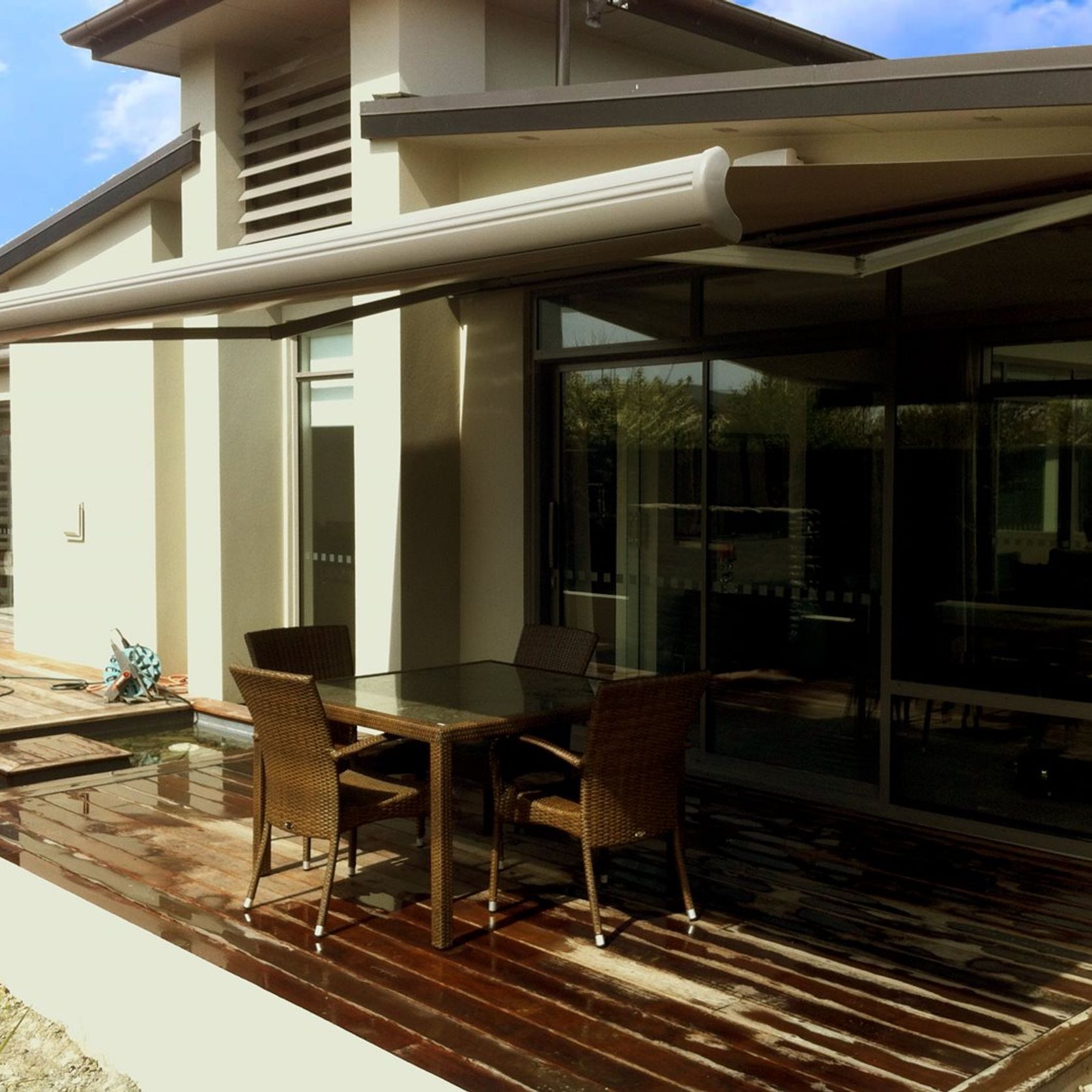 Cabriolet Boulevard Awning gallery detail image