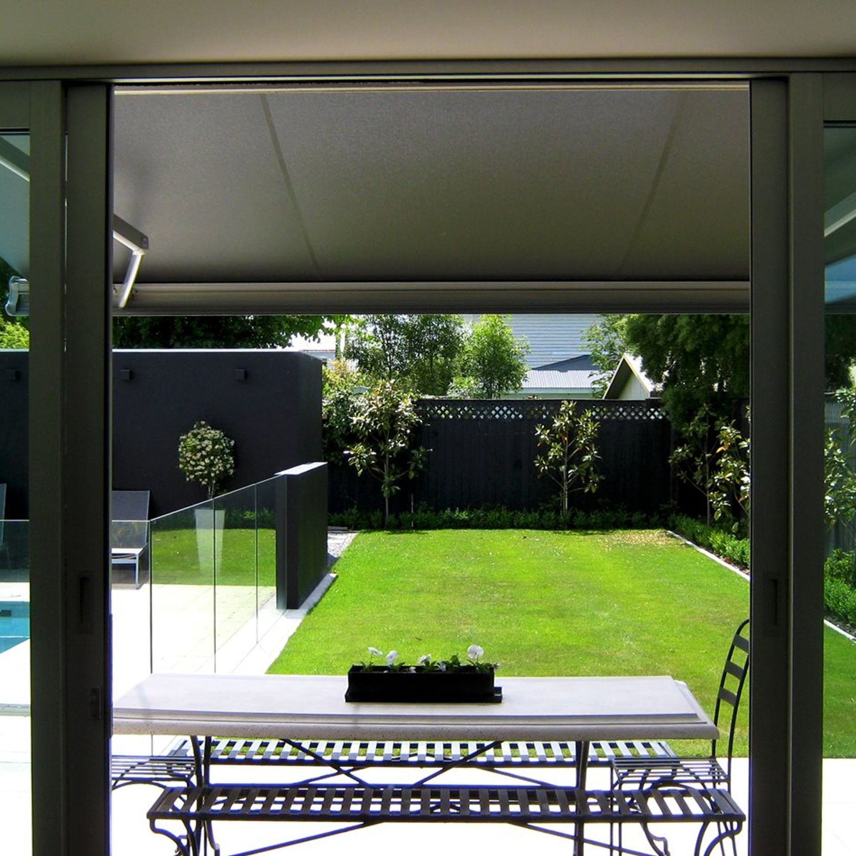 Cabriolet Boulevard Awning gallery detail image