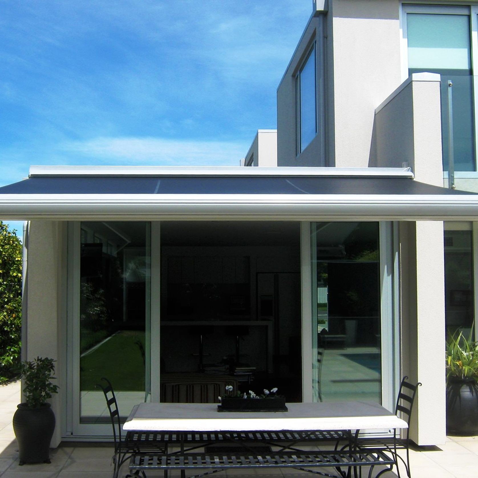 Cabriolet Boulevard Awning gallery detail image