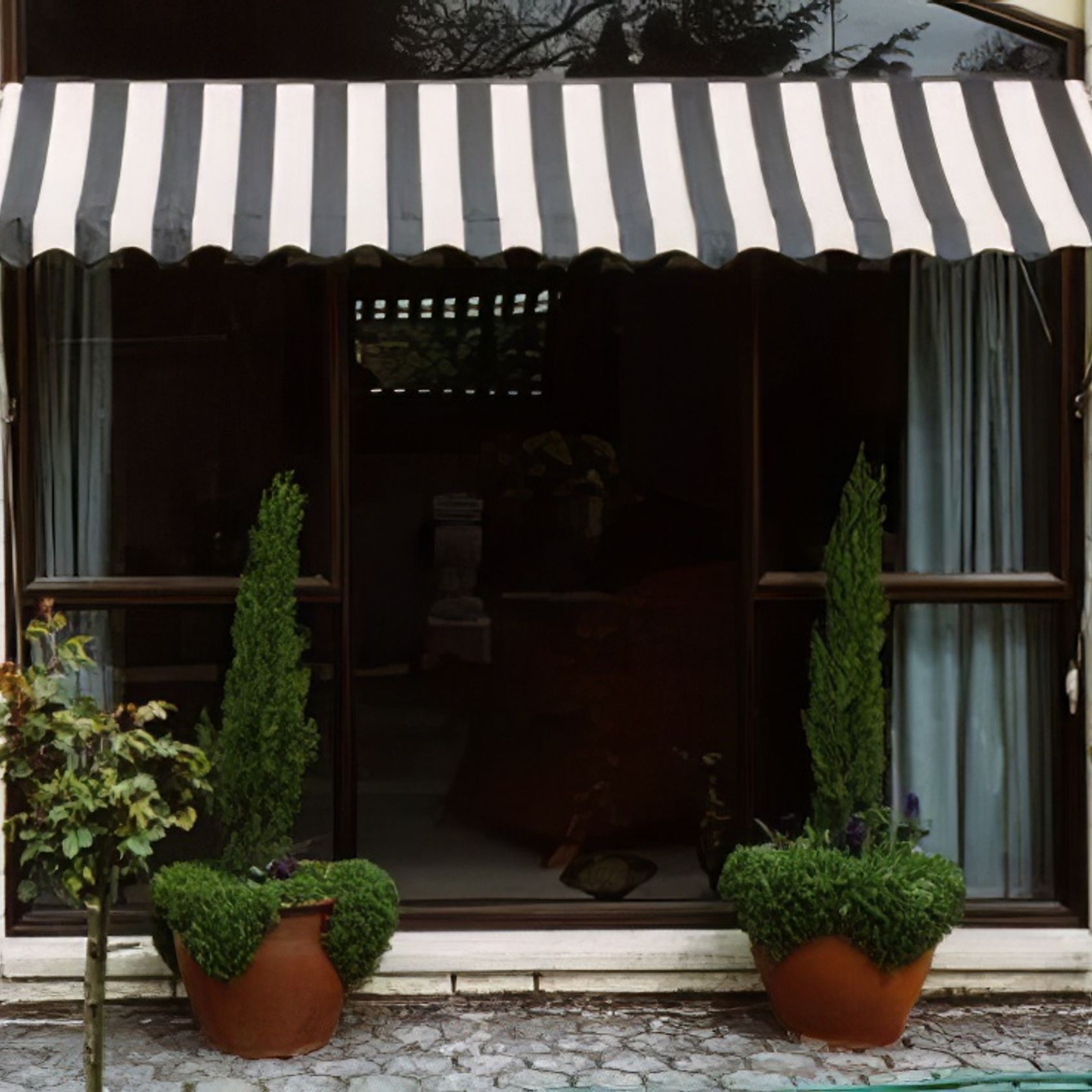 Robusta Window Awning gallery detail image
