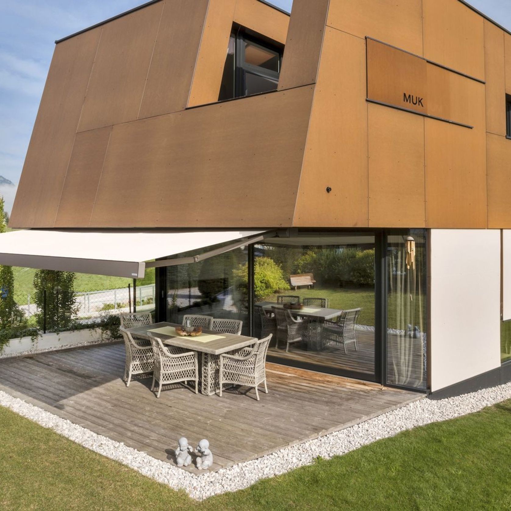 Markilux 970 Awning gallery detail image