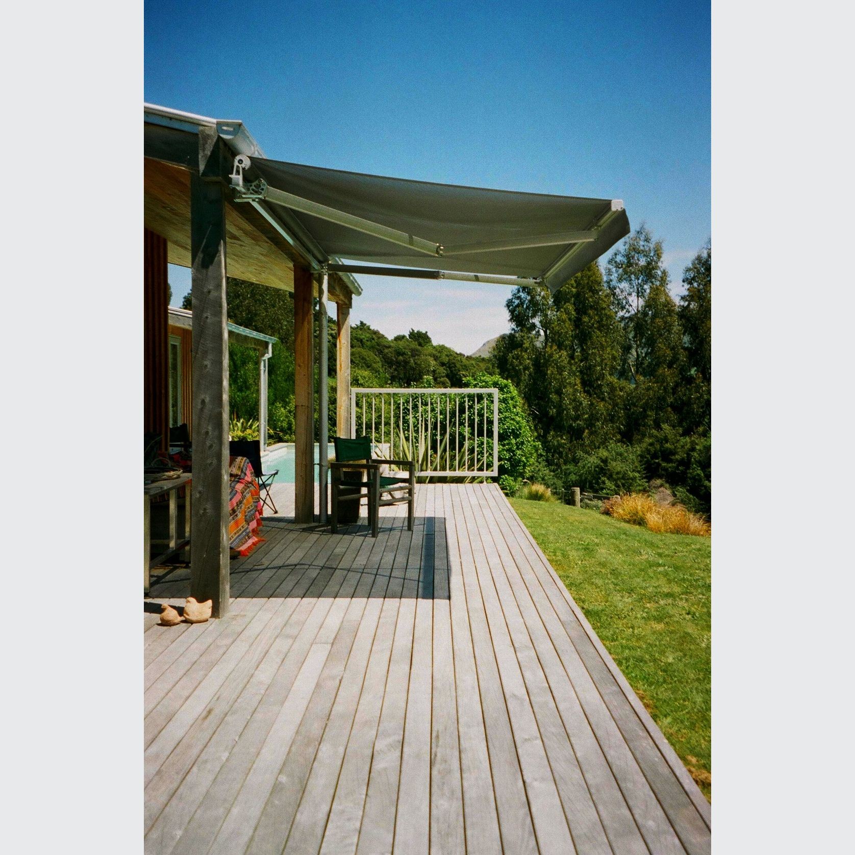 Euro Boulevard Awning gallery detail image