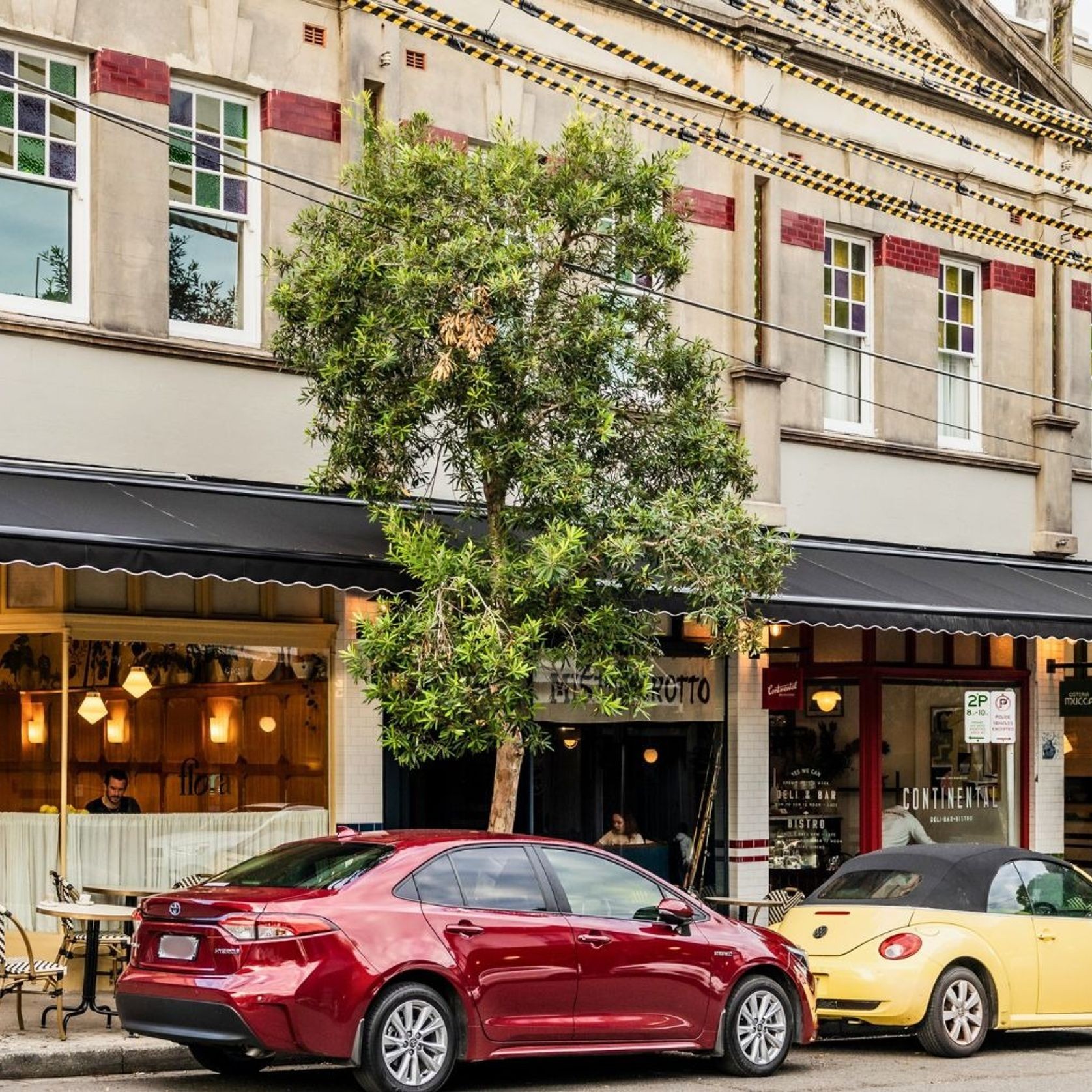 Aria Classic Folding Arm Awnings gallery detail image