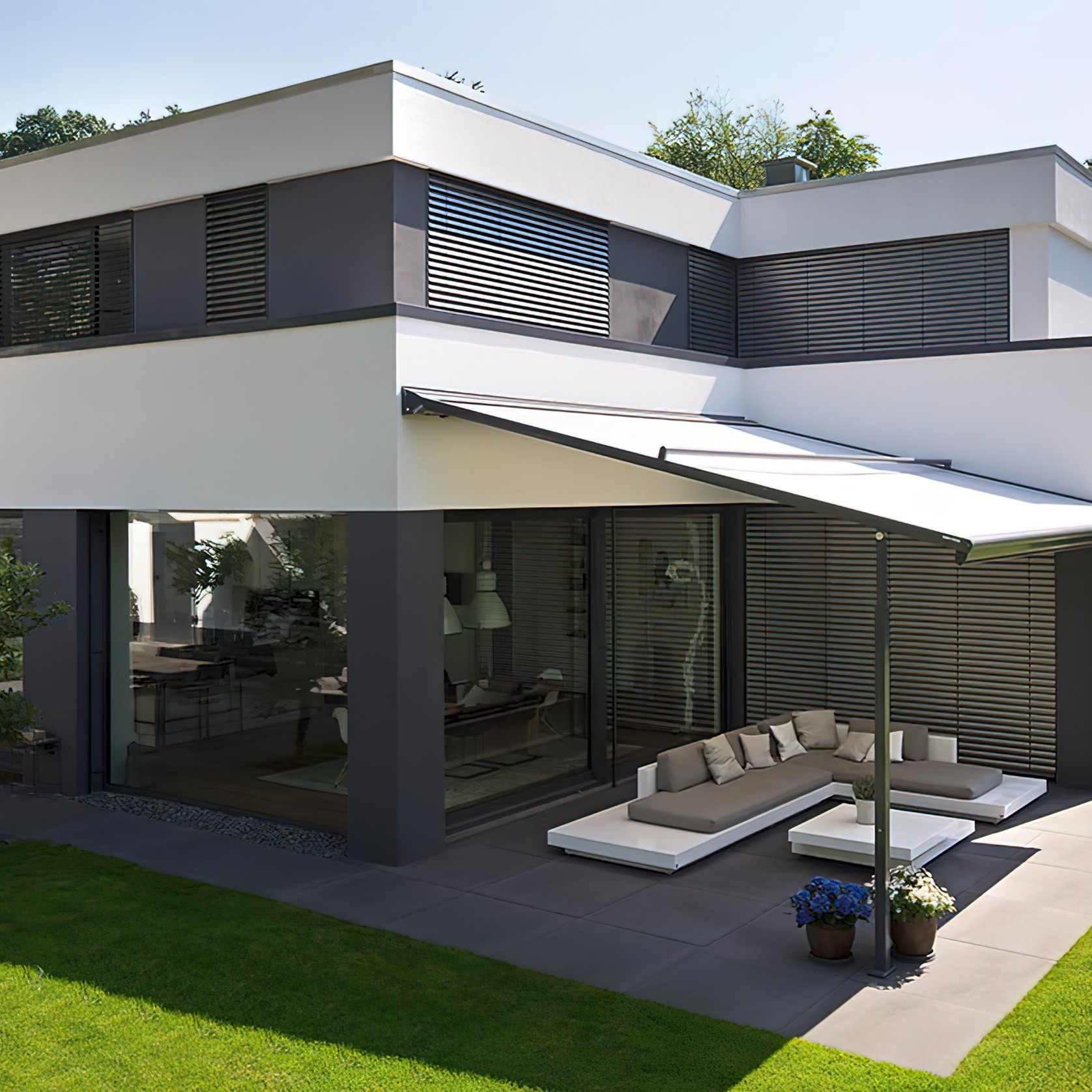 Weinor Plaza Viva Retractable Patio Roof gallery detail image