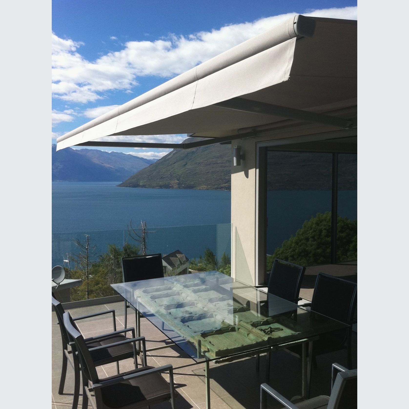 Euro Boulevard Awning gallery detail image