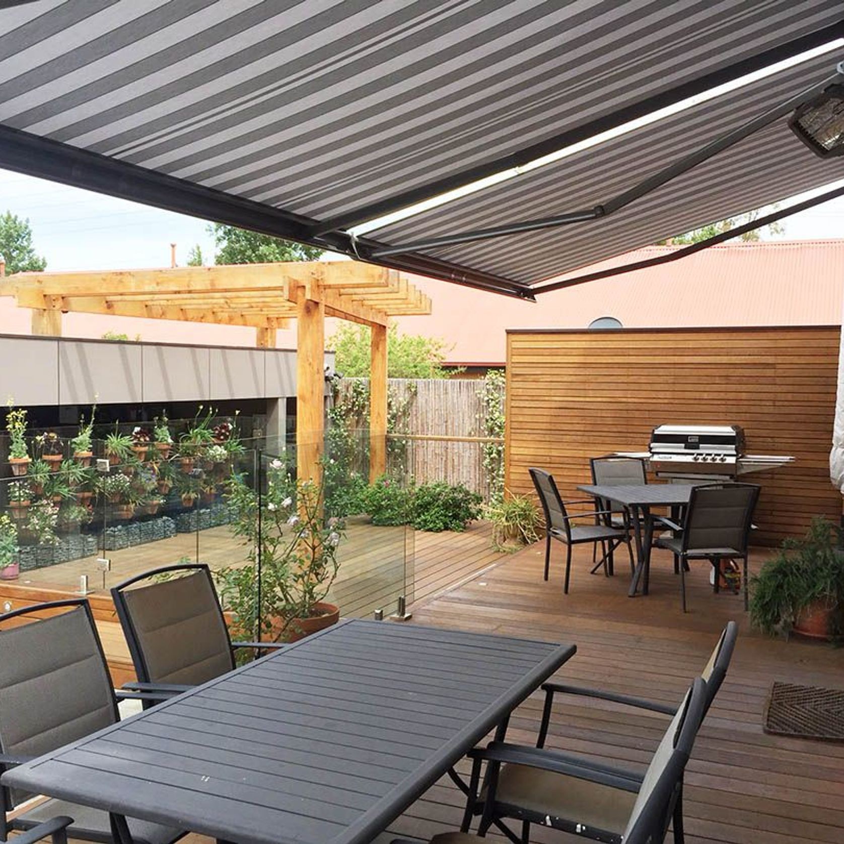 Weinor Semina Semi Cassette Folding Arm Awning gallery detail image