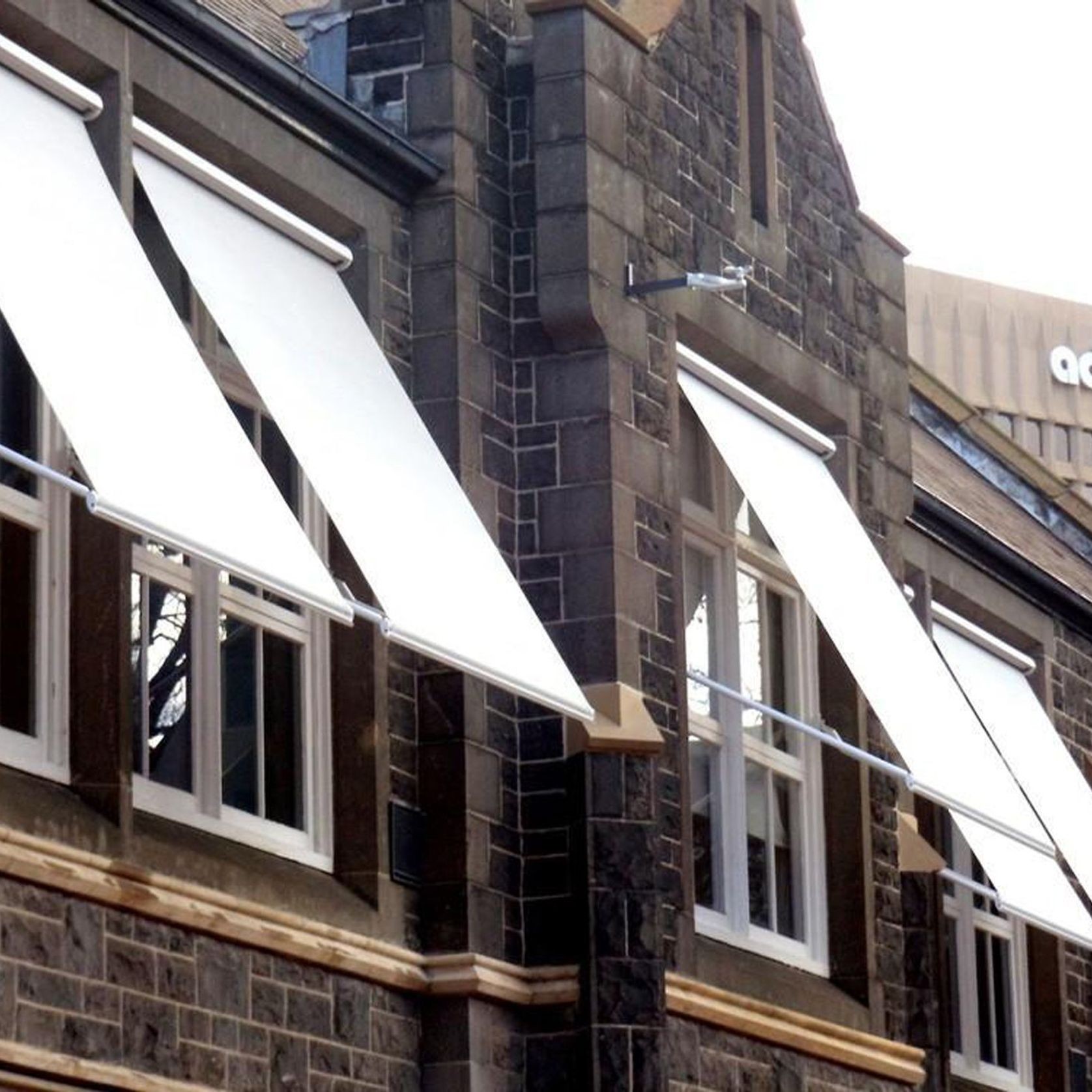 Drop Arm Awnings | Warema gallery detail image