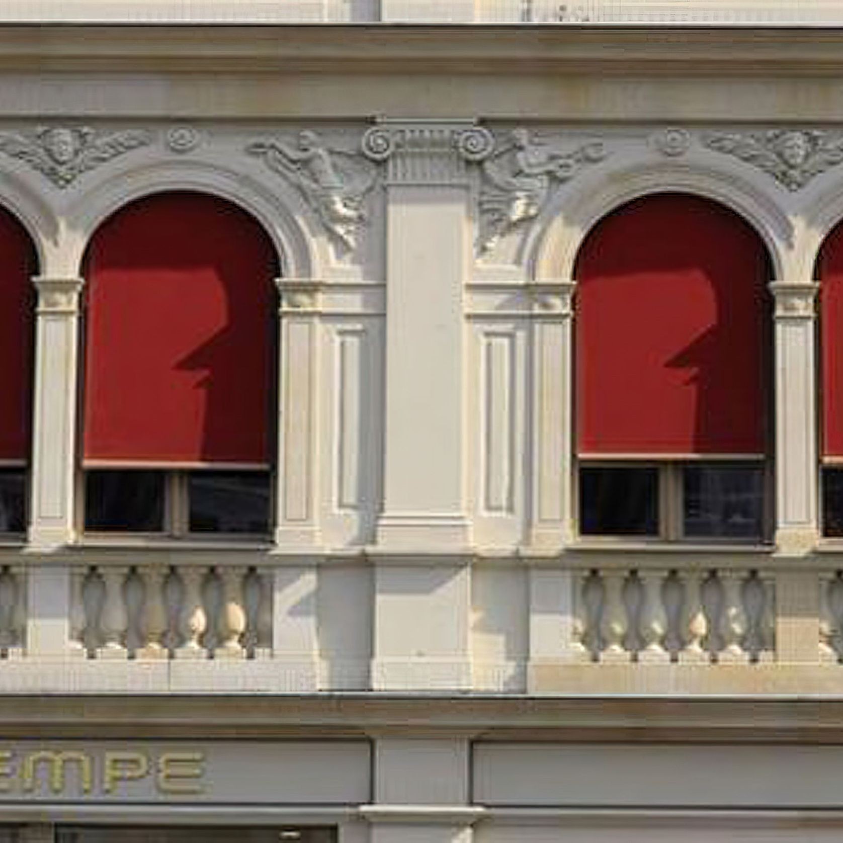 Vertical Awnings | Warema gallery detail image