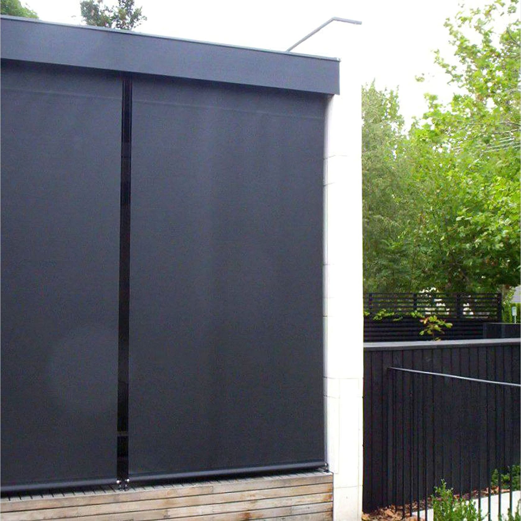 Vertical Awnings | Warema gallery detail image