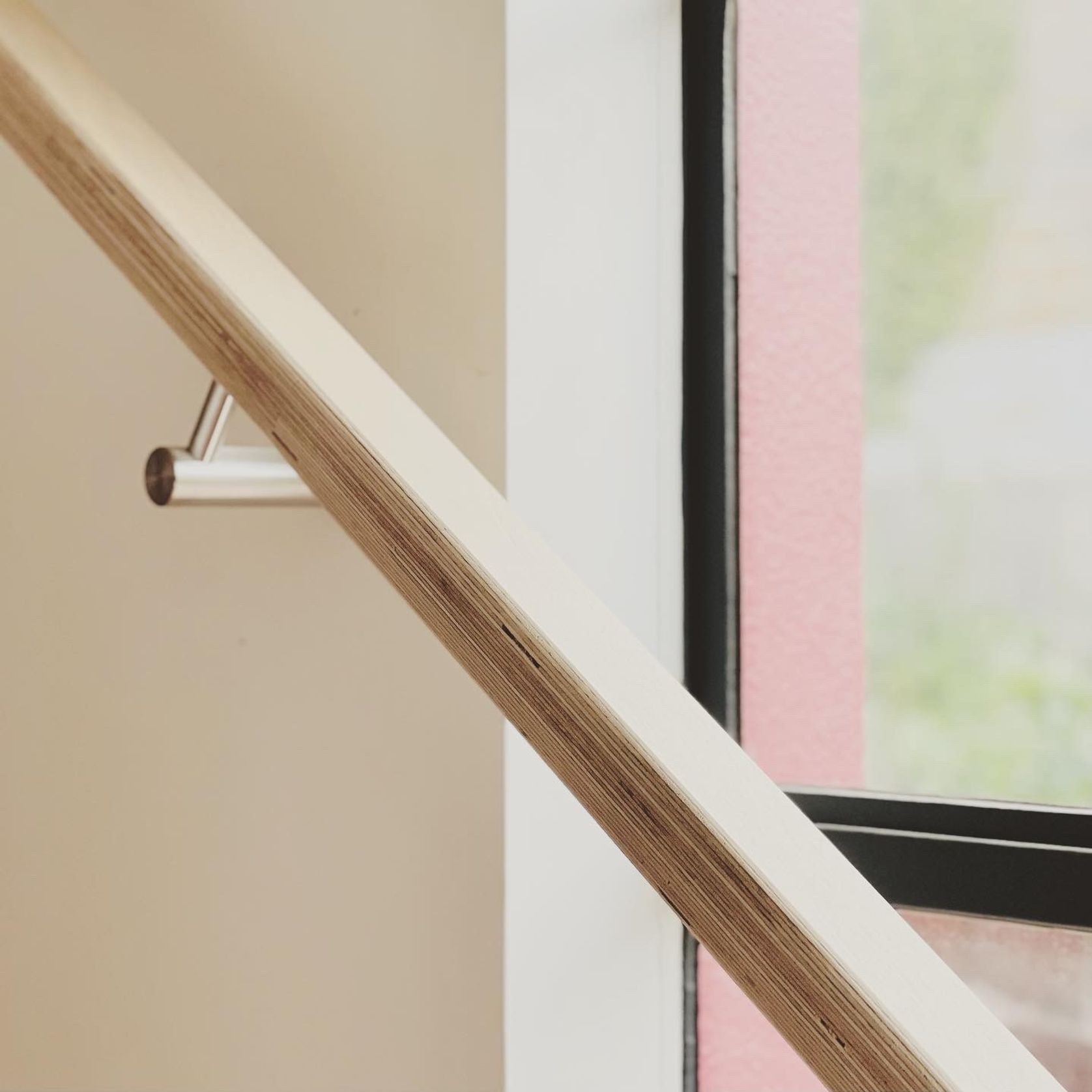 HB530 Round Stainless Steel Stair Rail Bracket gallery detail image