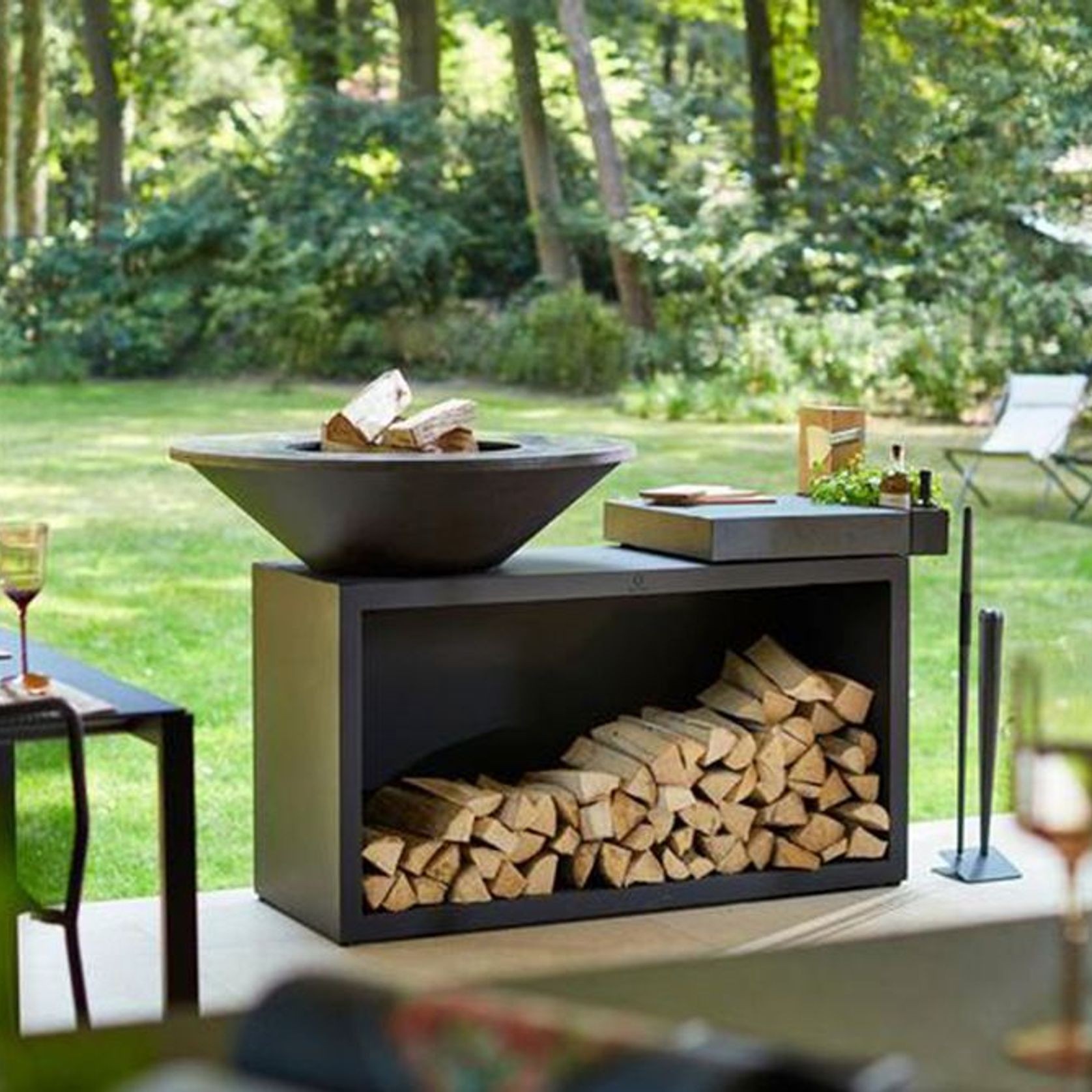 OFYR Island Black 100 | Outdoor Cooking Unit gallery detail image