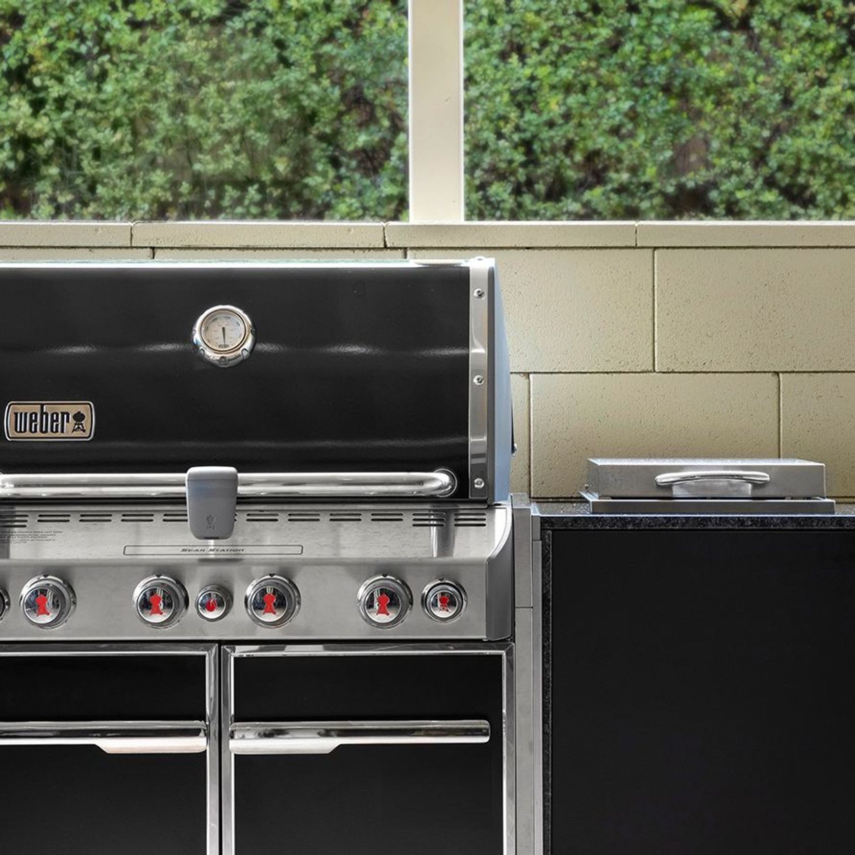 Weber Summit Built-in Barbecues gallery detail image