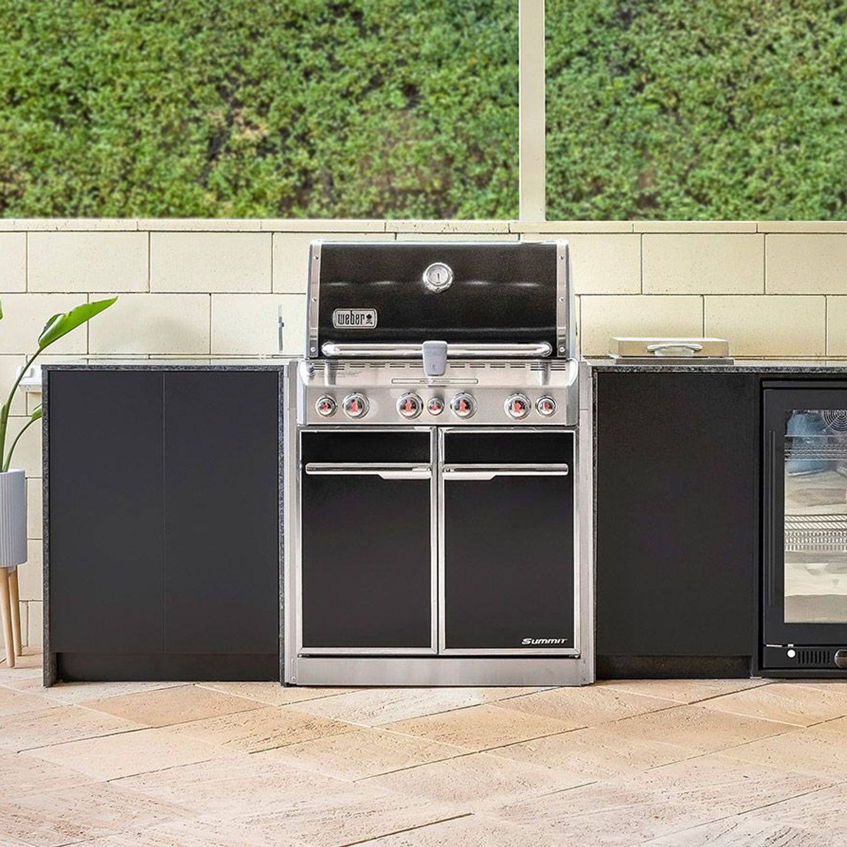 Weber Summit Built-in Barbecues gallery detail image
