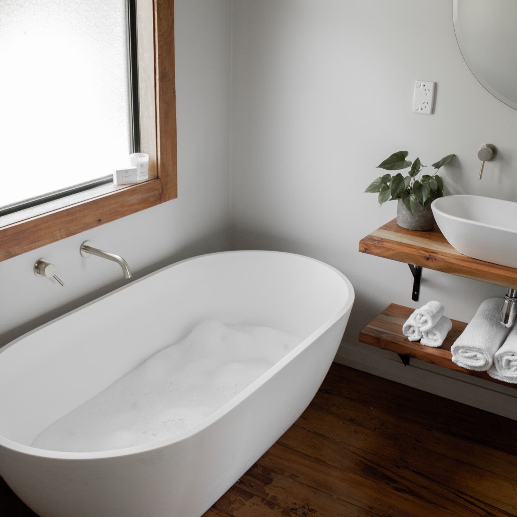 Bath & Basin Spout Spout17 Brushed Nickel gallery detail image