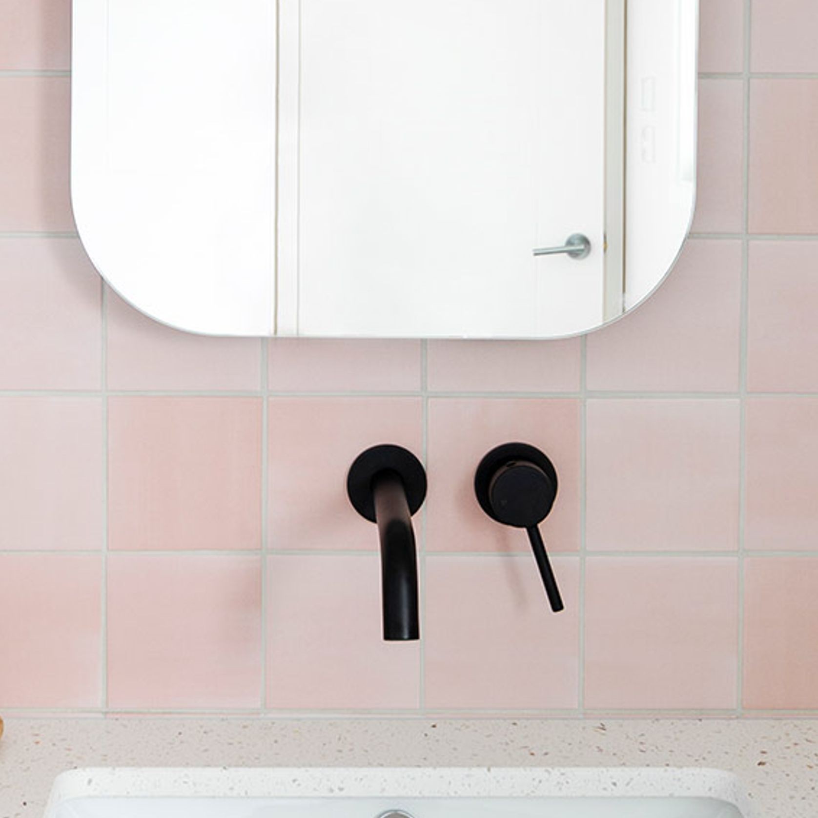Elysian Minimal Mixer & Spout Set | Matte Black gallery detail image