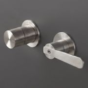 LUTEZIA PLUS Thermostatic Shower Mixer Set by CEA gallery detail image