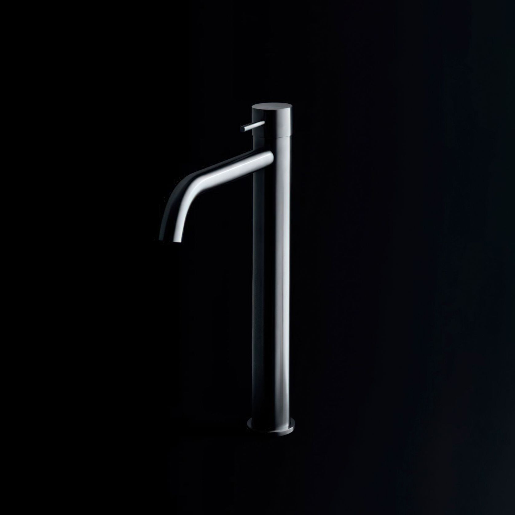 Uni Tall Mixer Tap For Washbasin gallery detail image