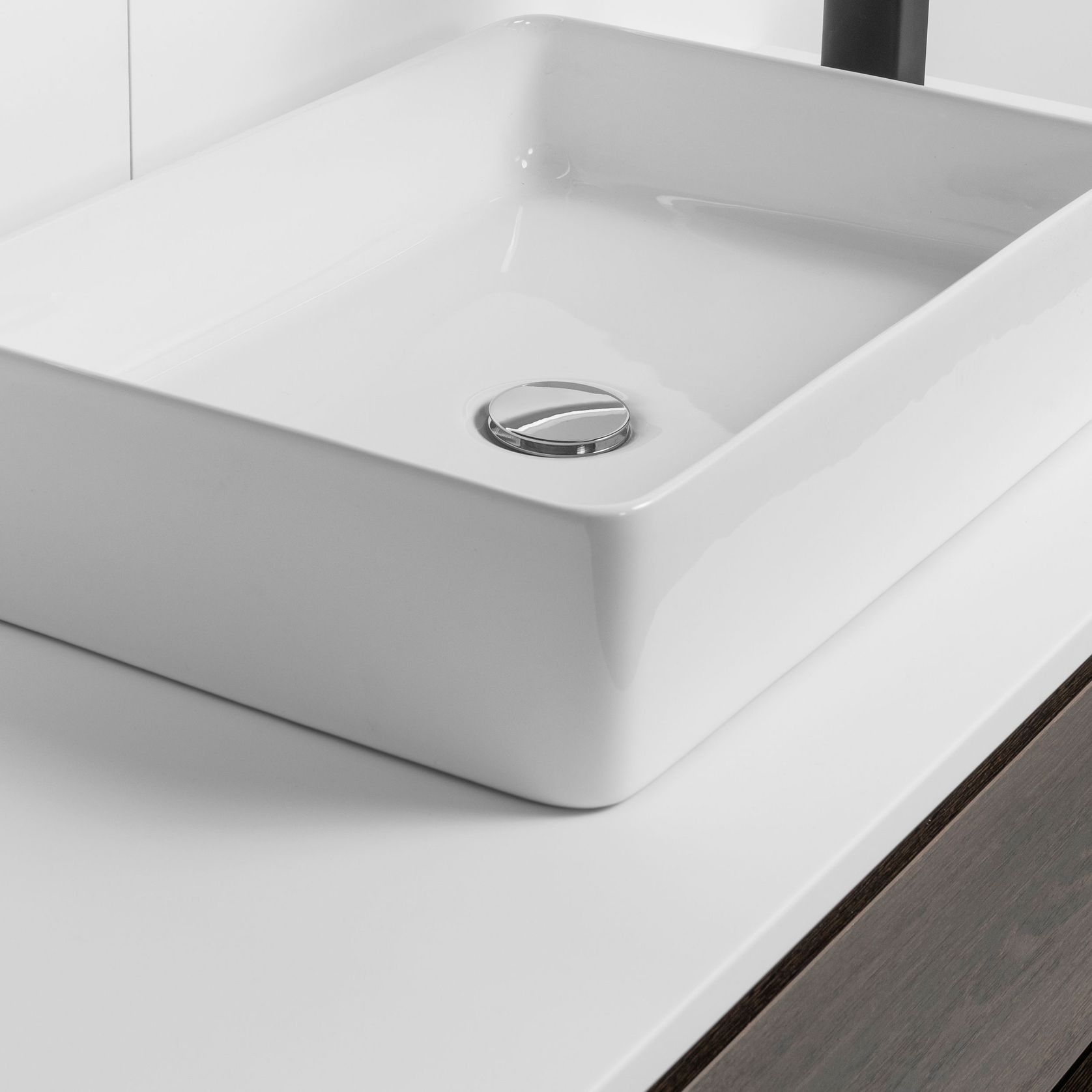 Sleek Rectangle Basin gallery detail image