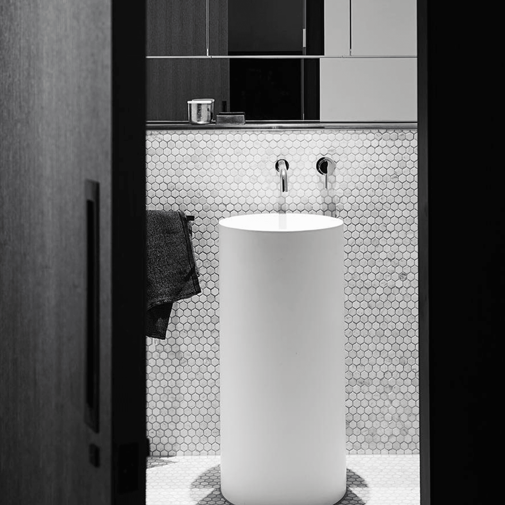 Apaiser Lunar Freestanding Basin gallery detail image