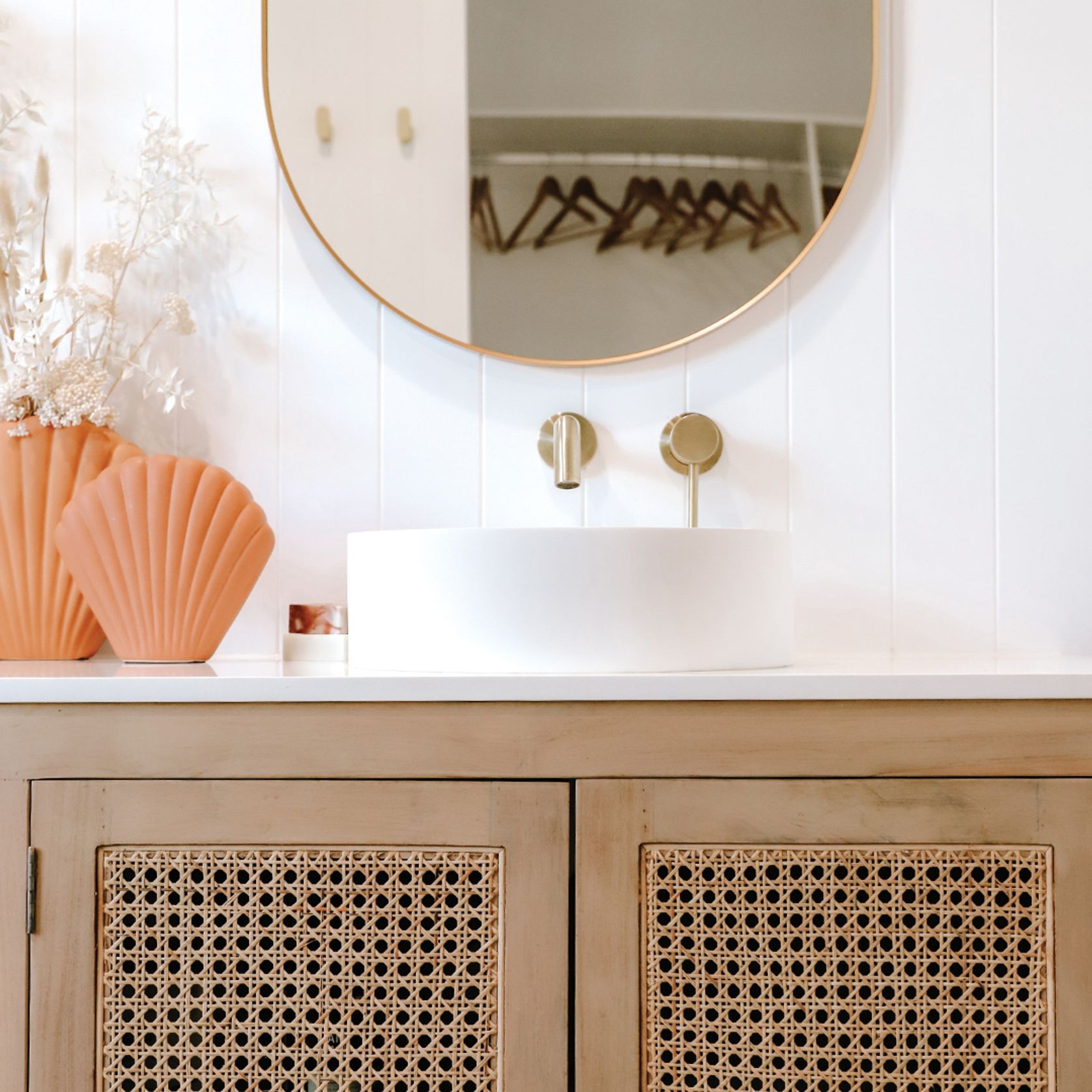 Lola Basin Sink gallery detail image