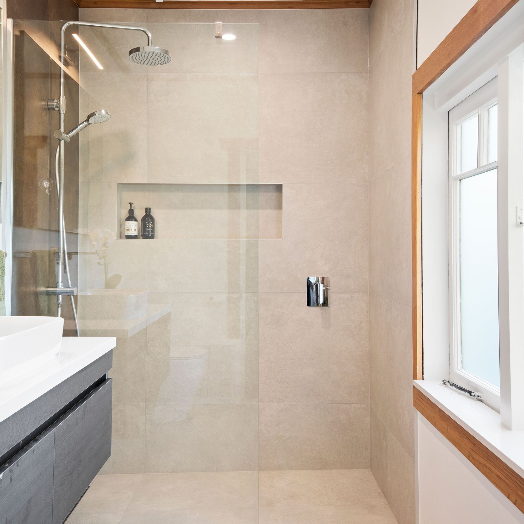 Frameless Glass Solutions gallery detail image