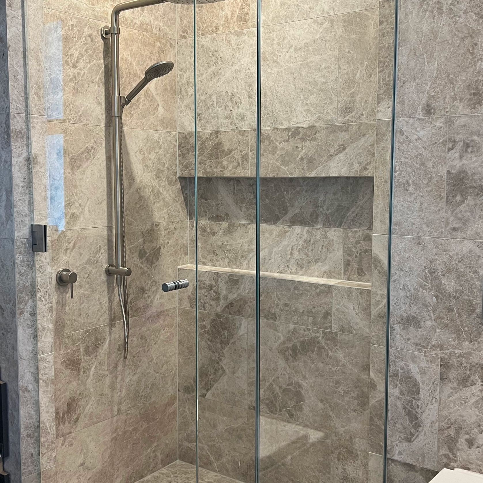 Glass Showers gallery detail image