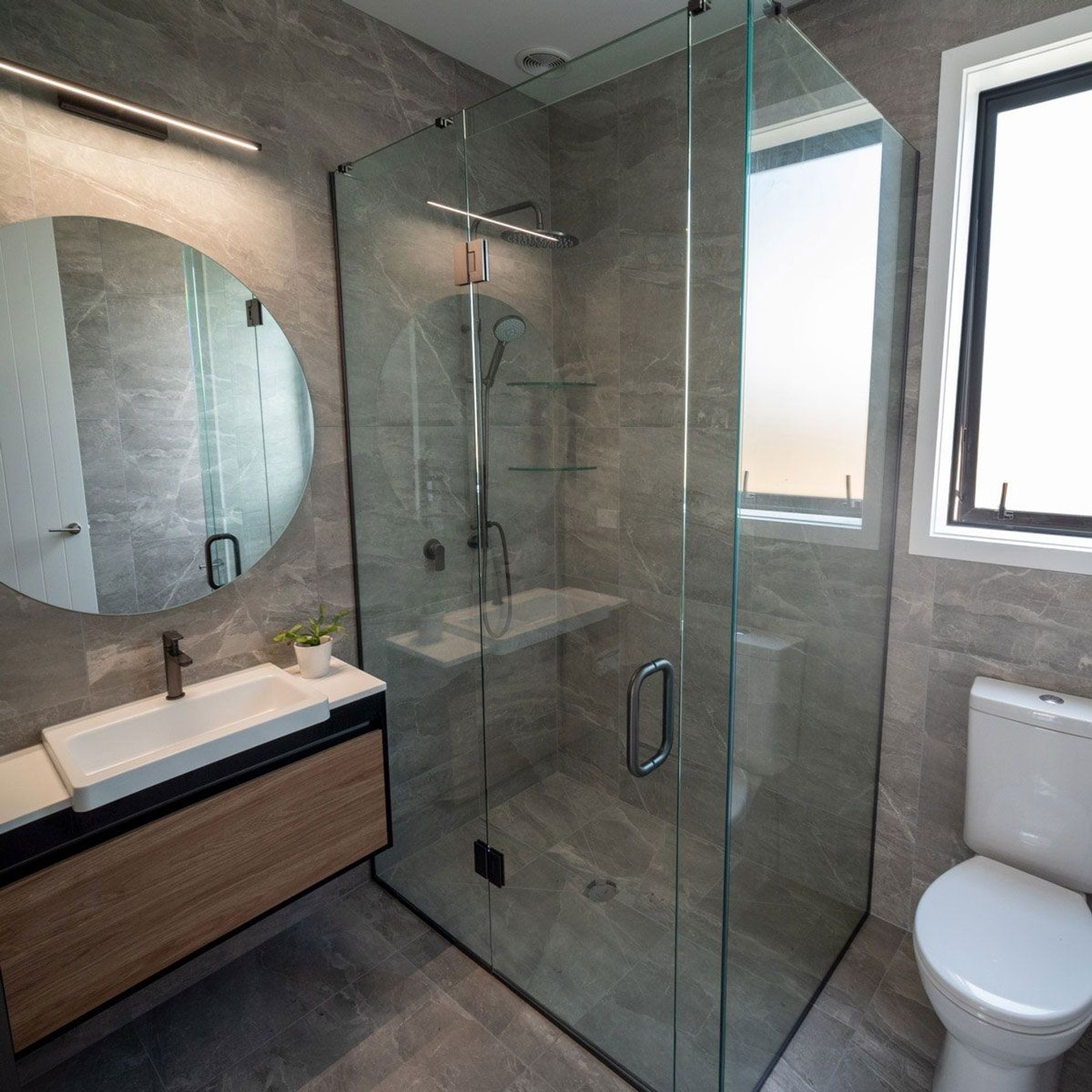 Frameless Glass Box Showers gallery detail image
