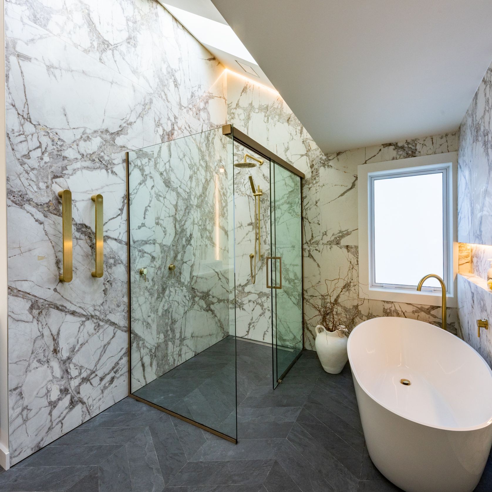 Frameless Glass Showers gallery detail image