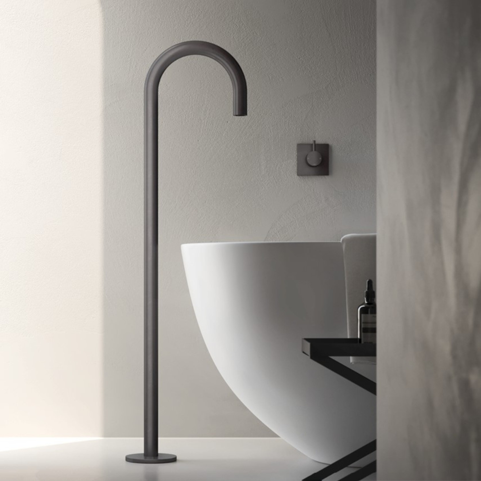 Buddy Floor Mount Bath Spout gallery detail image