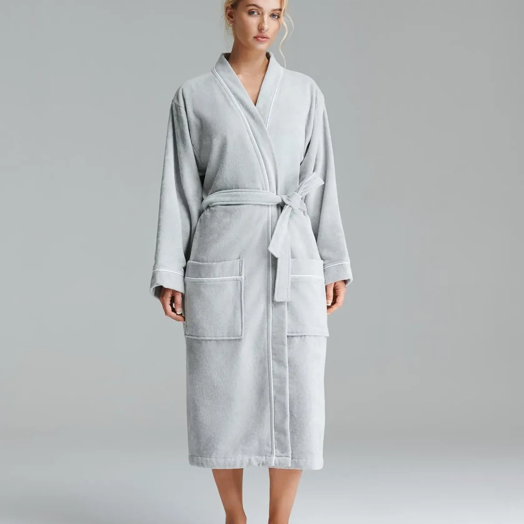 Cotton Velour Bathrobes with Piping gallery detail image