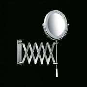 Minimal Extendable Magnifying Mirror gallery detail image