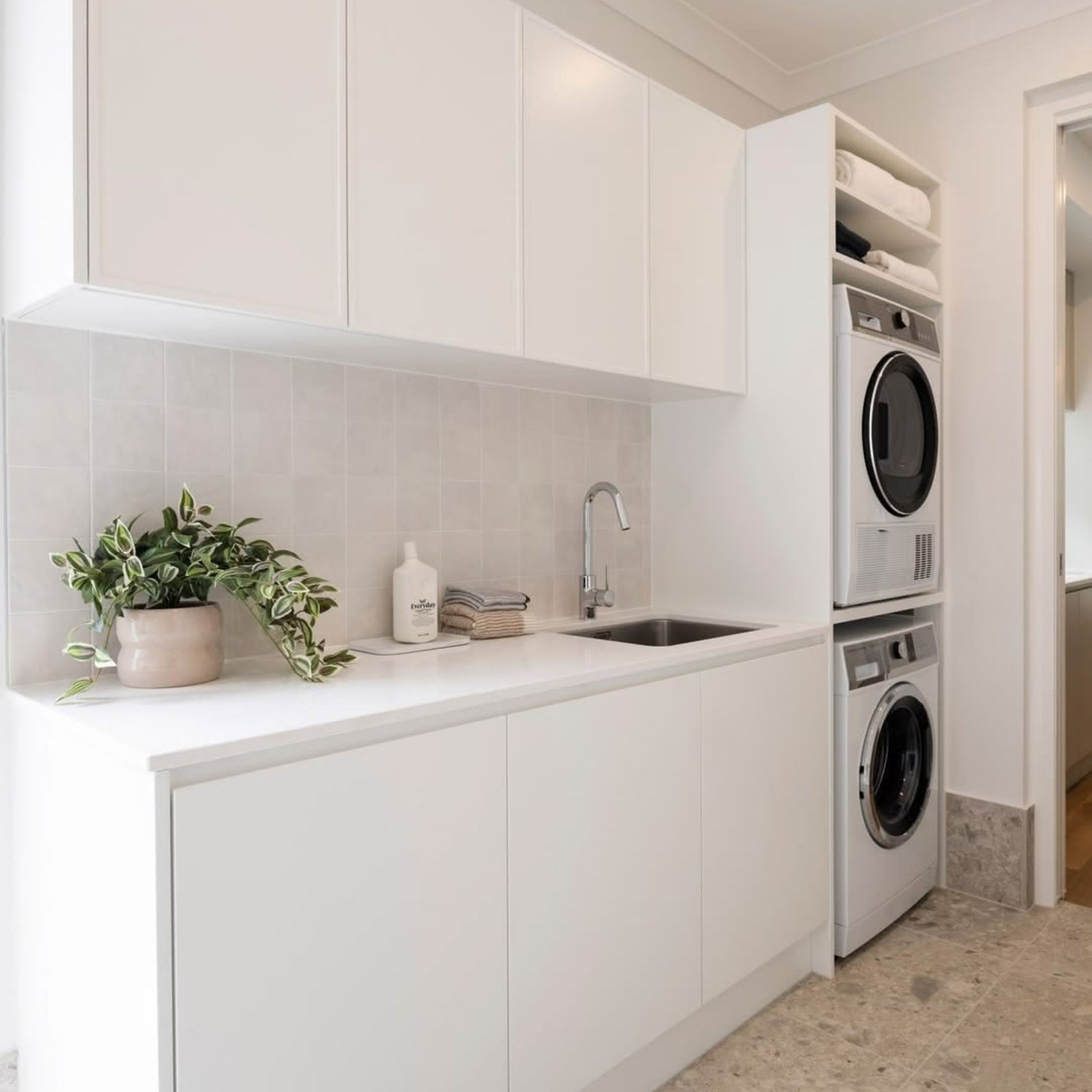 Custom Cabinets gallery detail image