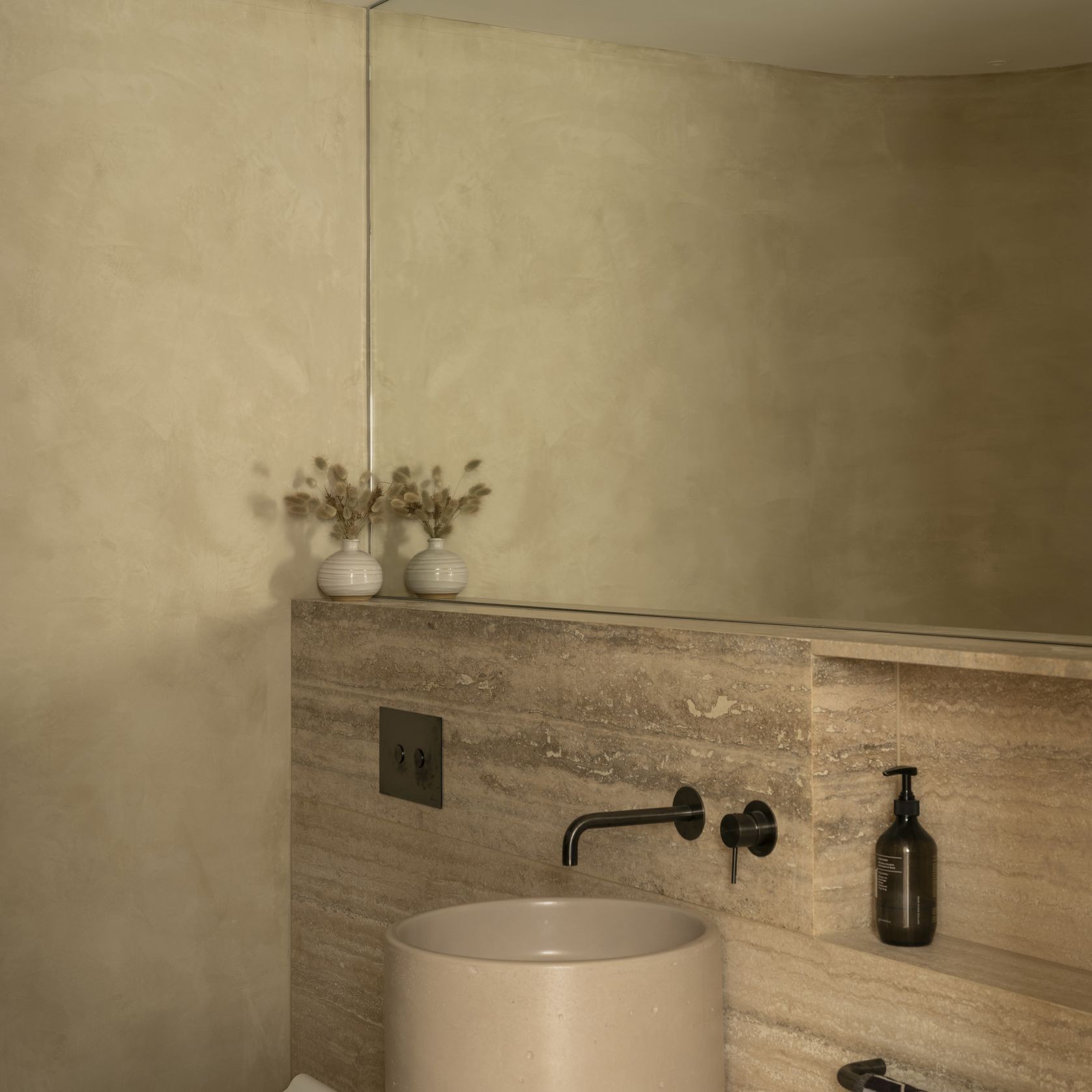 HB1040 Round Grill Cover for Bathroom Extract Fans gallery detail image