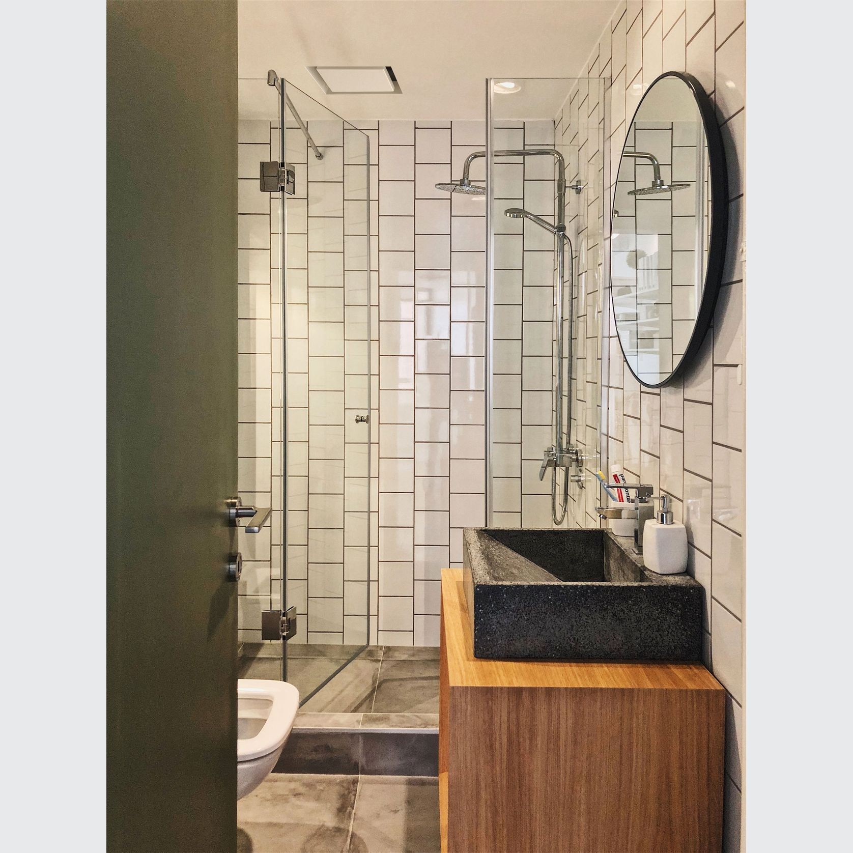 Schweigen Repose Silent Bathroom Fan  gallery detail image