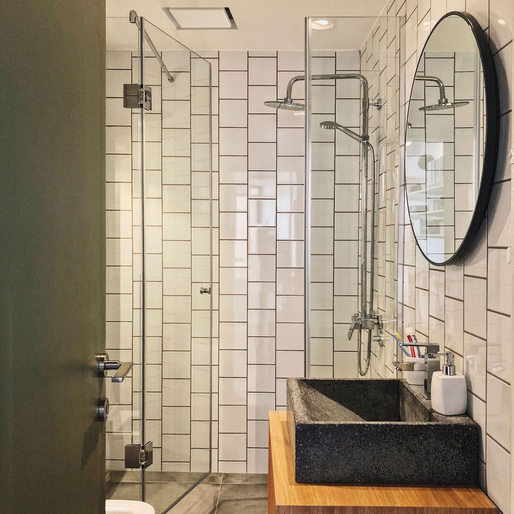 Schweigen Repose Silent Bathroom Fan  gallery detail image