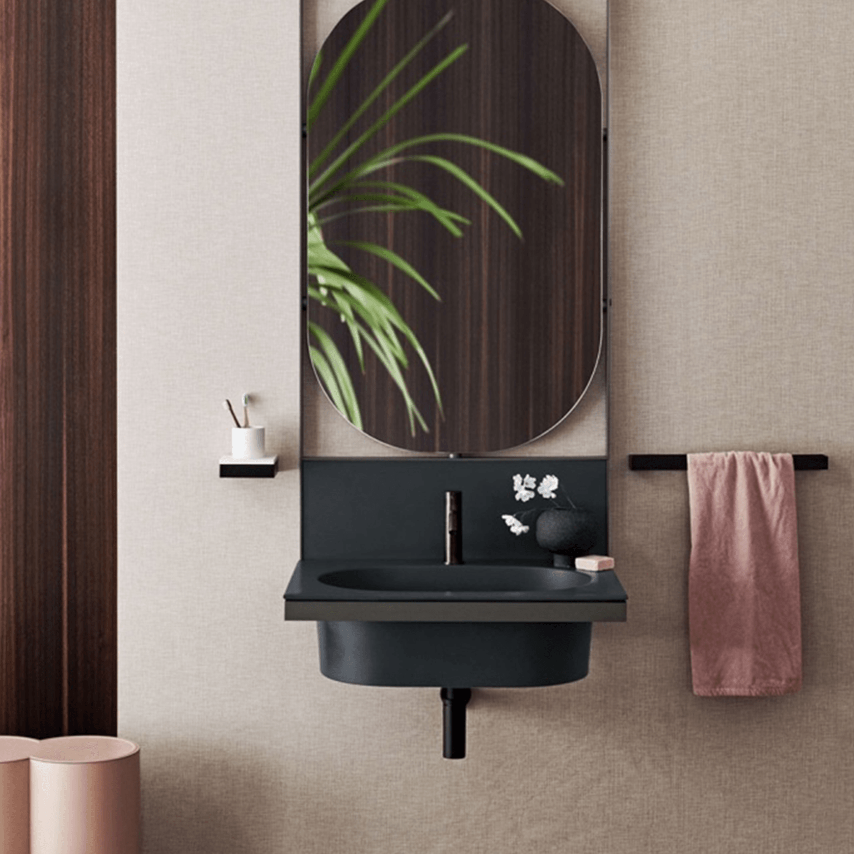Elle Ovale Mirror by Cielo gallery detail image