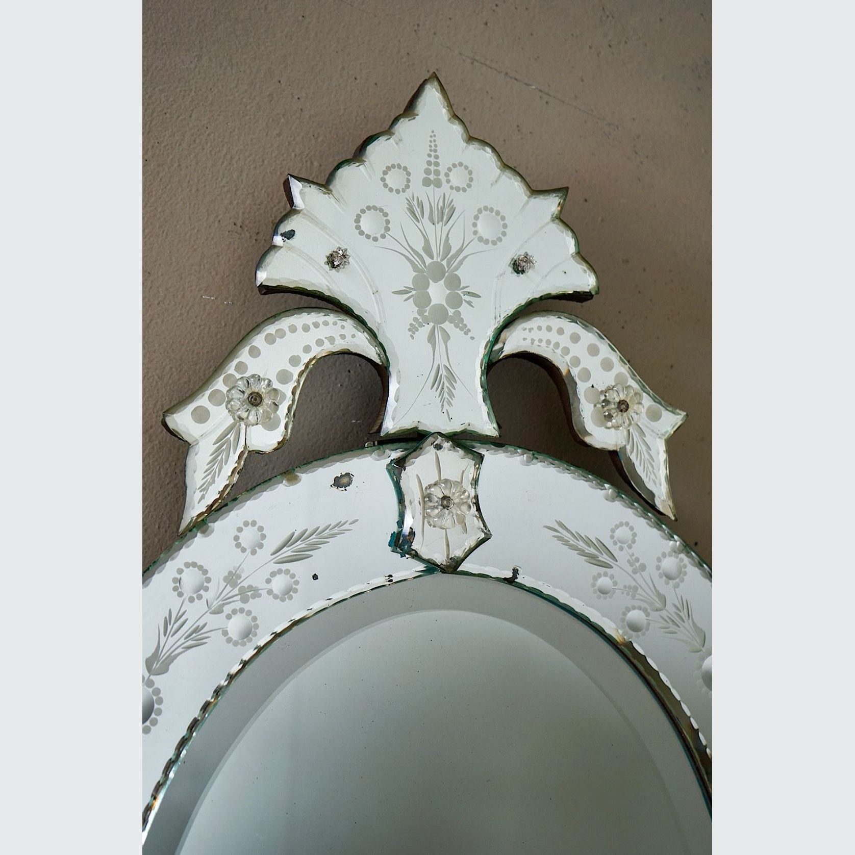 Vintage Venetian Oval Mirror gallery detail image