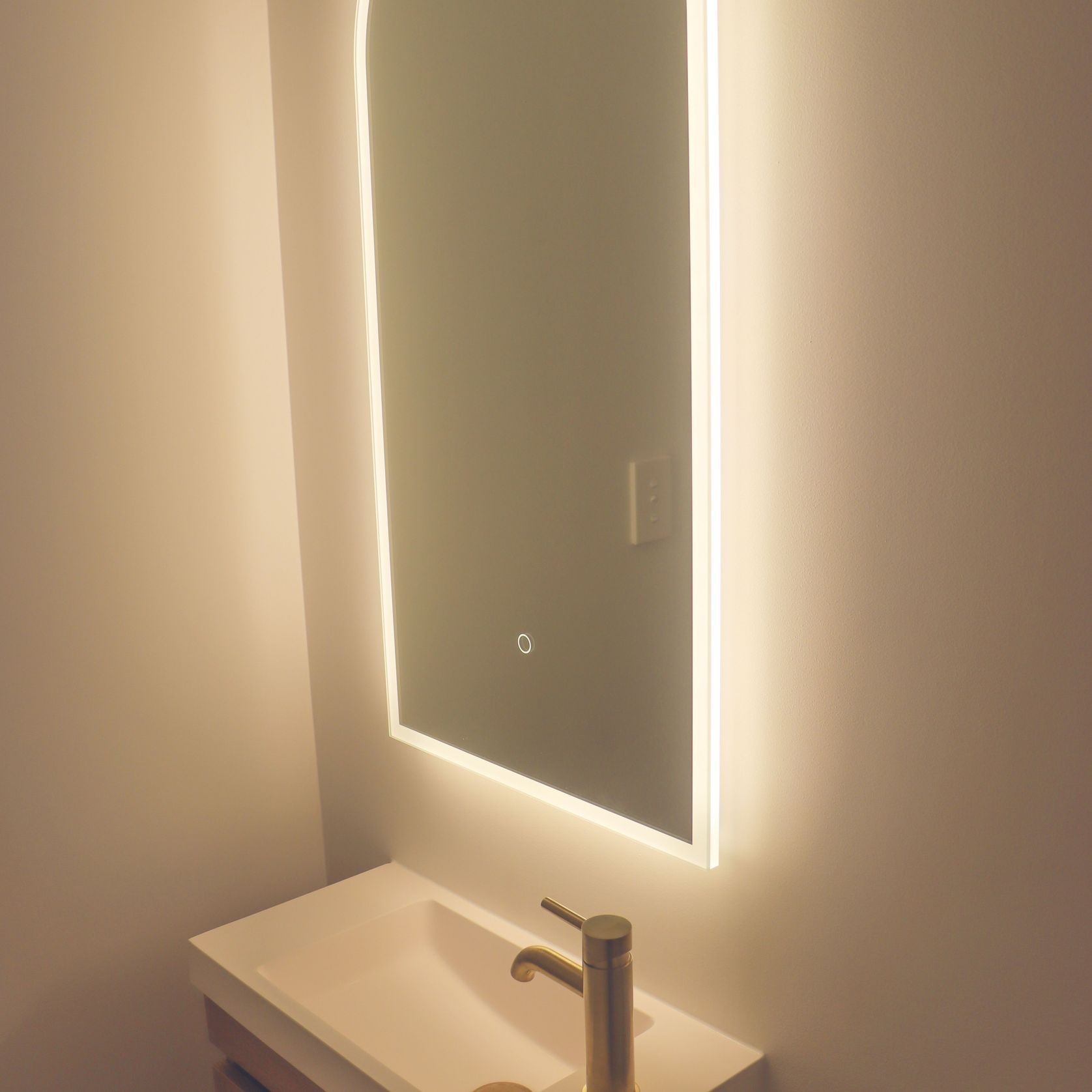 Code Solace Arc Led Mirror gallery detail image