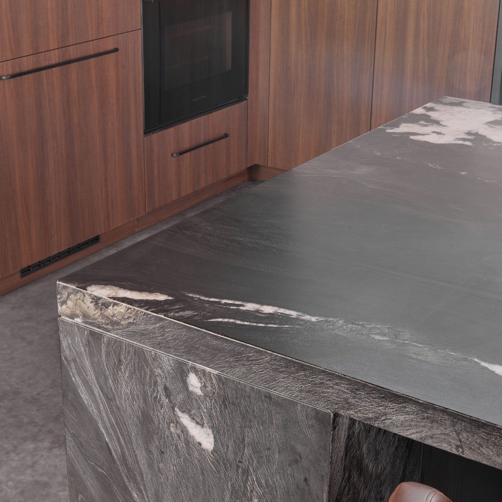 Natural Stone | Black Tempest Quartzite gallery detail image