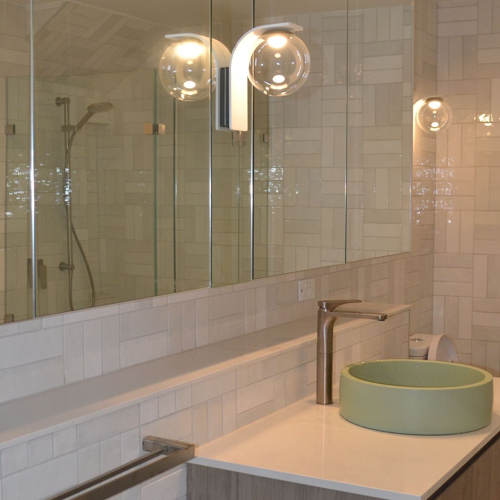 Bathroom Vanity gallery detail image