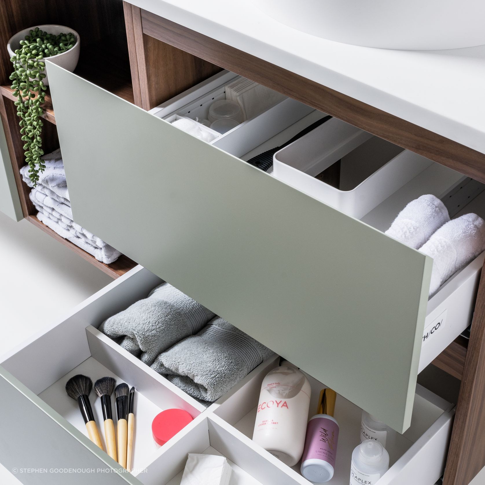 Tablo Plus Bathroom Vanity gallery detail image