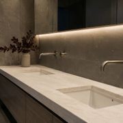 Custom Vanity Tops & Basins gallery detail image