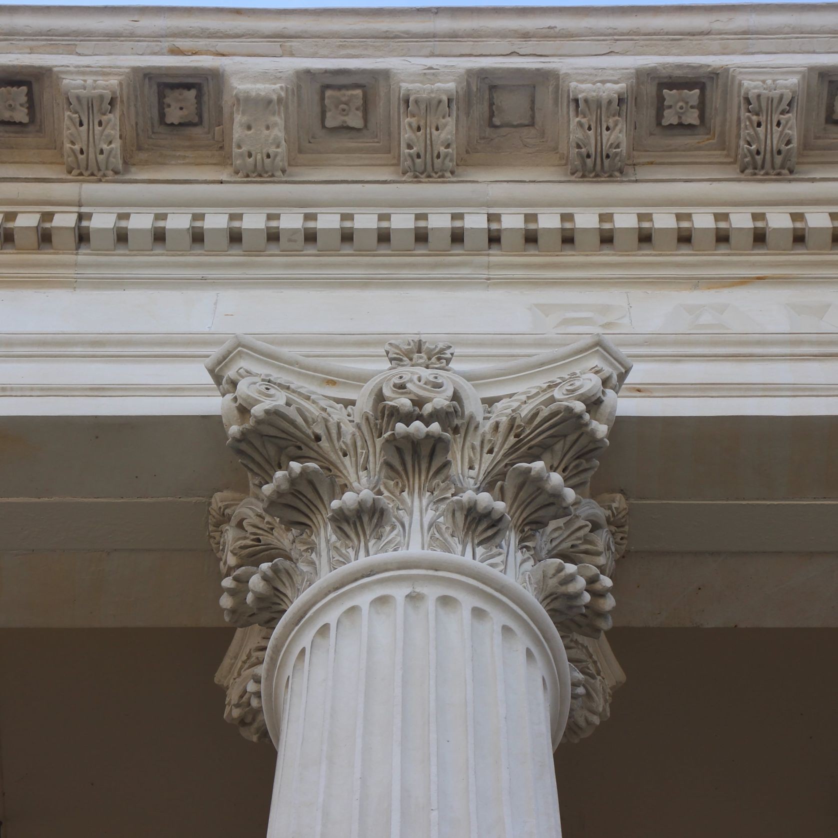 Limestone Columns, Balustrades & Railings gallery detail image