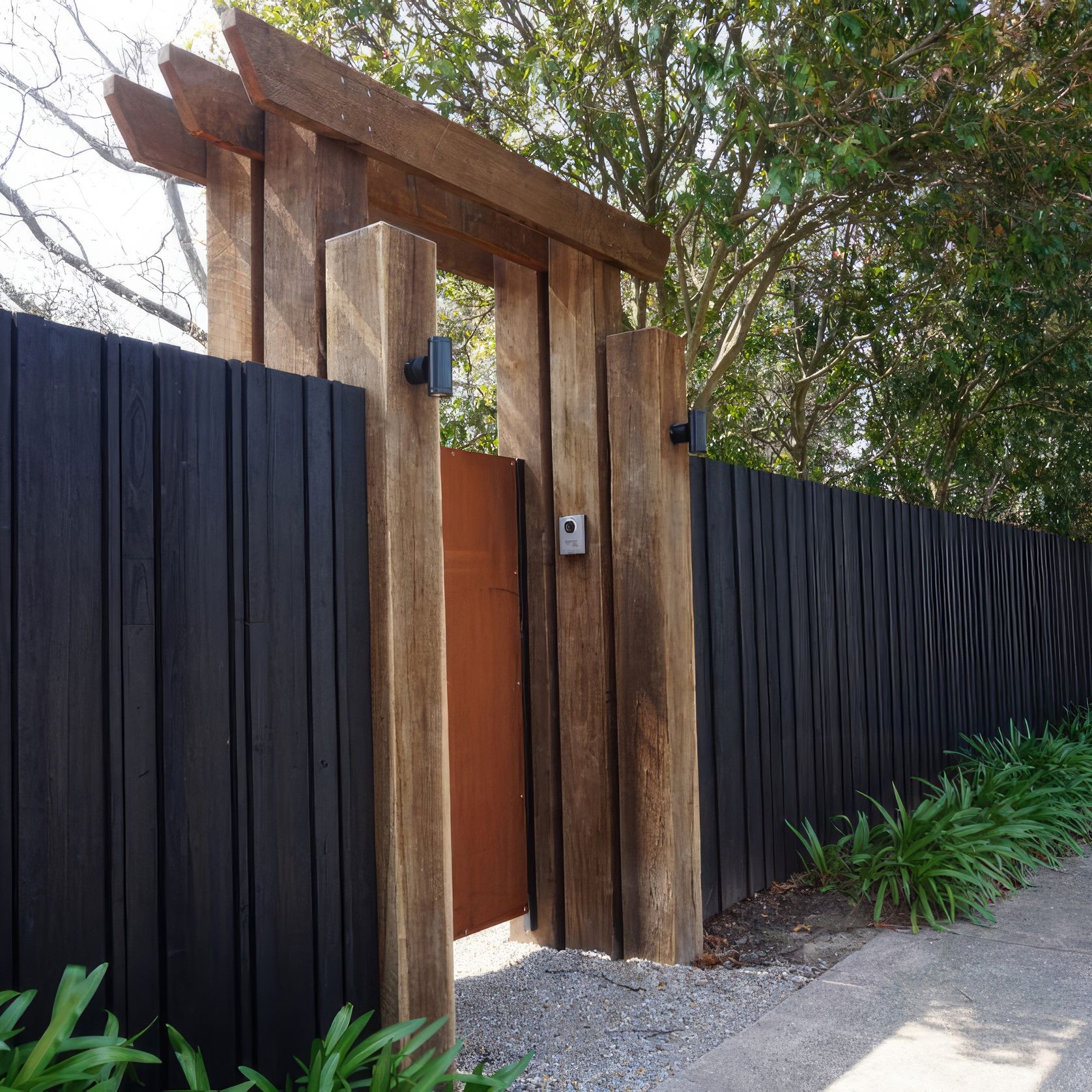 Timber Posts & Beams gallery detail image