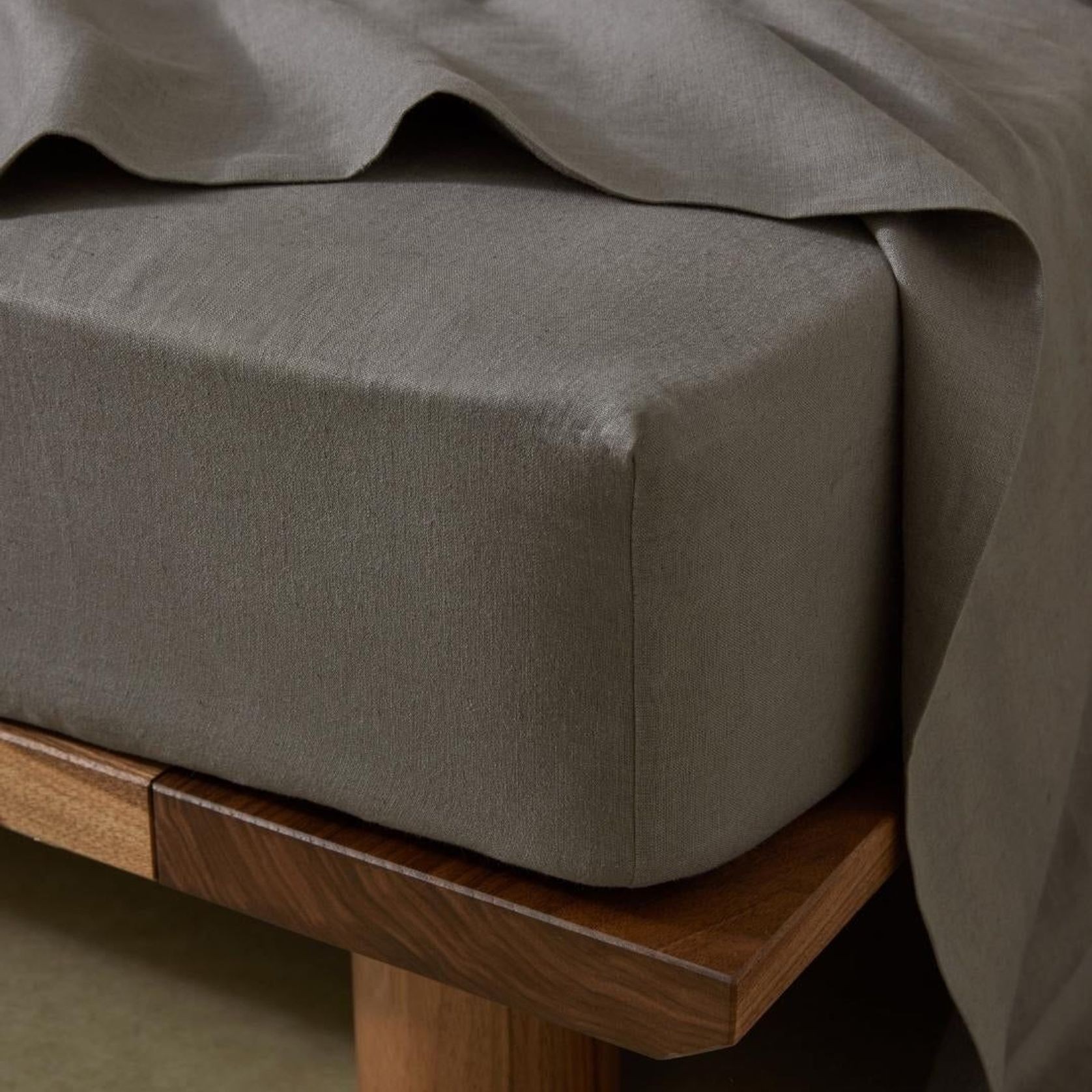 Ravello Linen Fitted Sheet - Charcoal | Weave Home Bed Linen gallery detail image