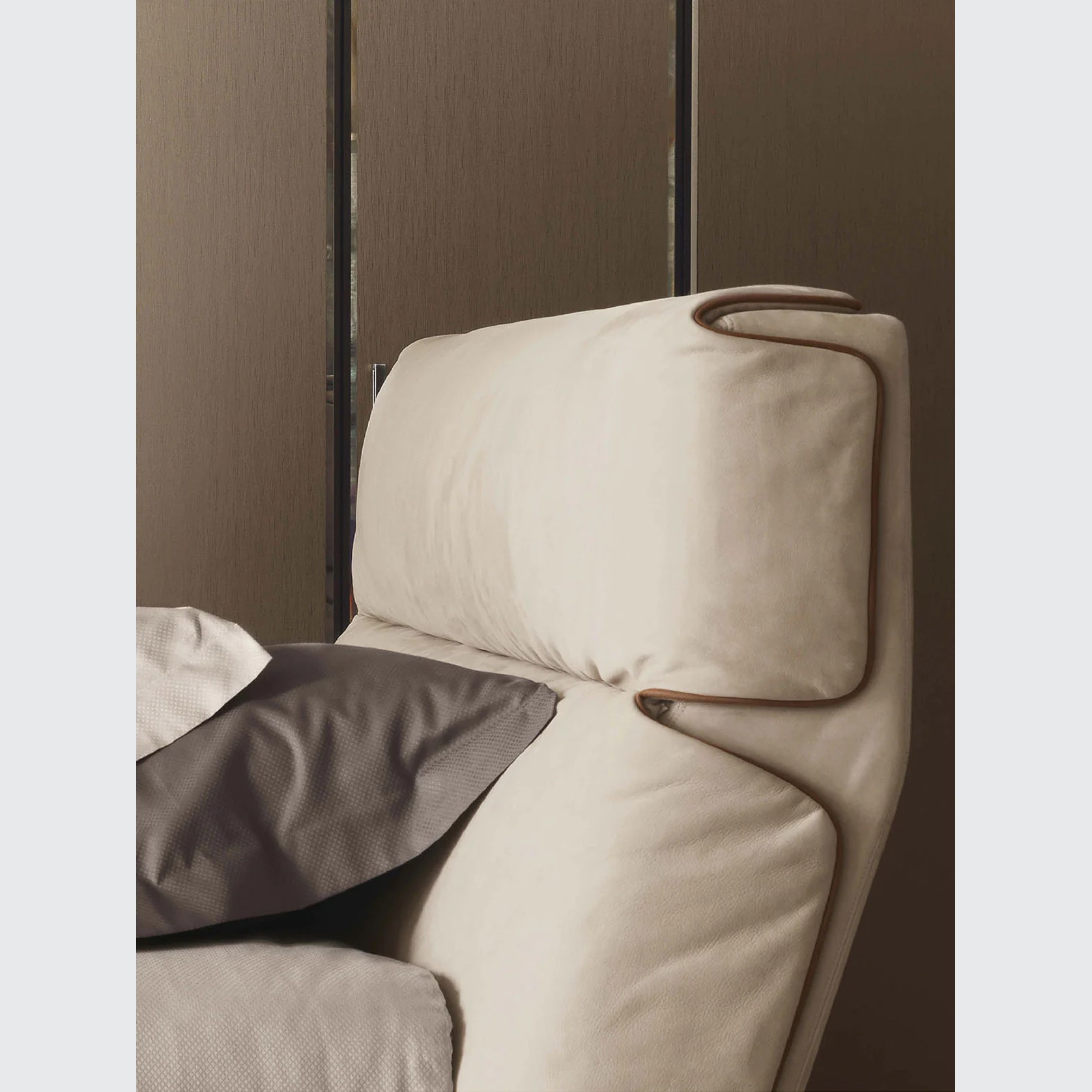 Gentleman Bed gallery detail image