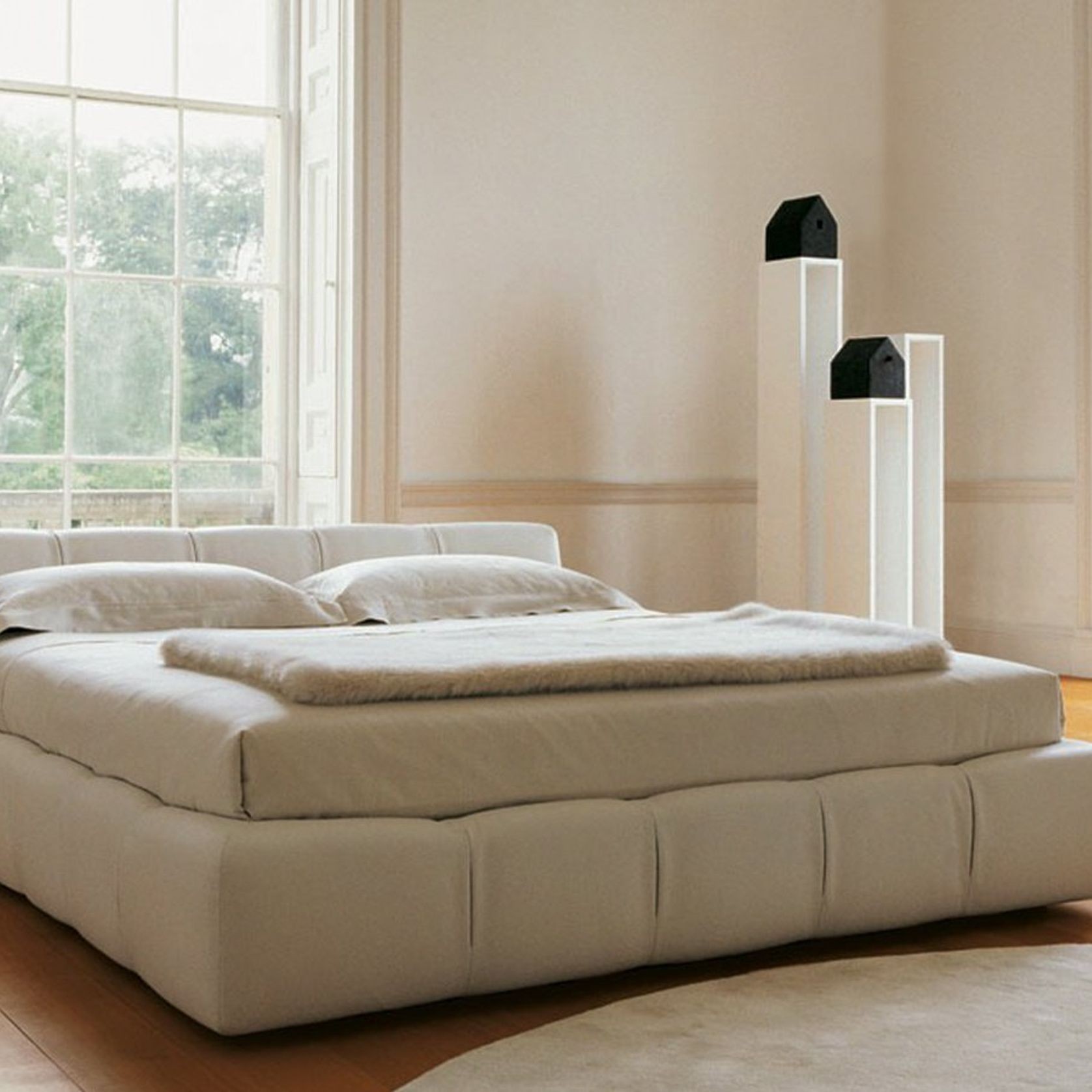 Tufty | Bed gallery detail image