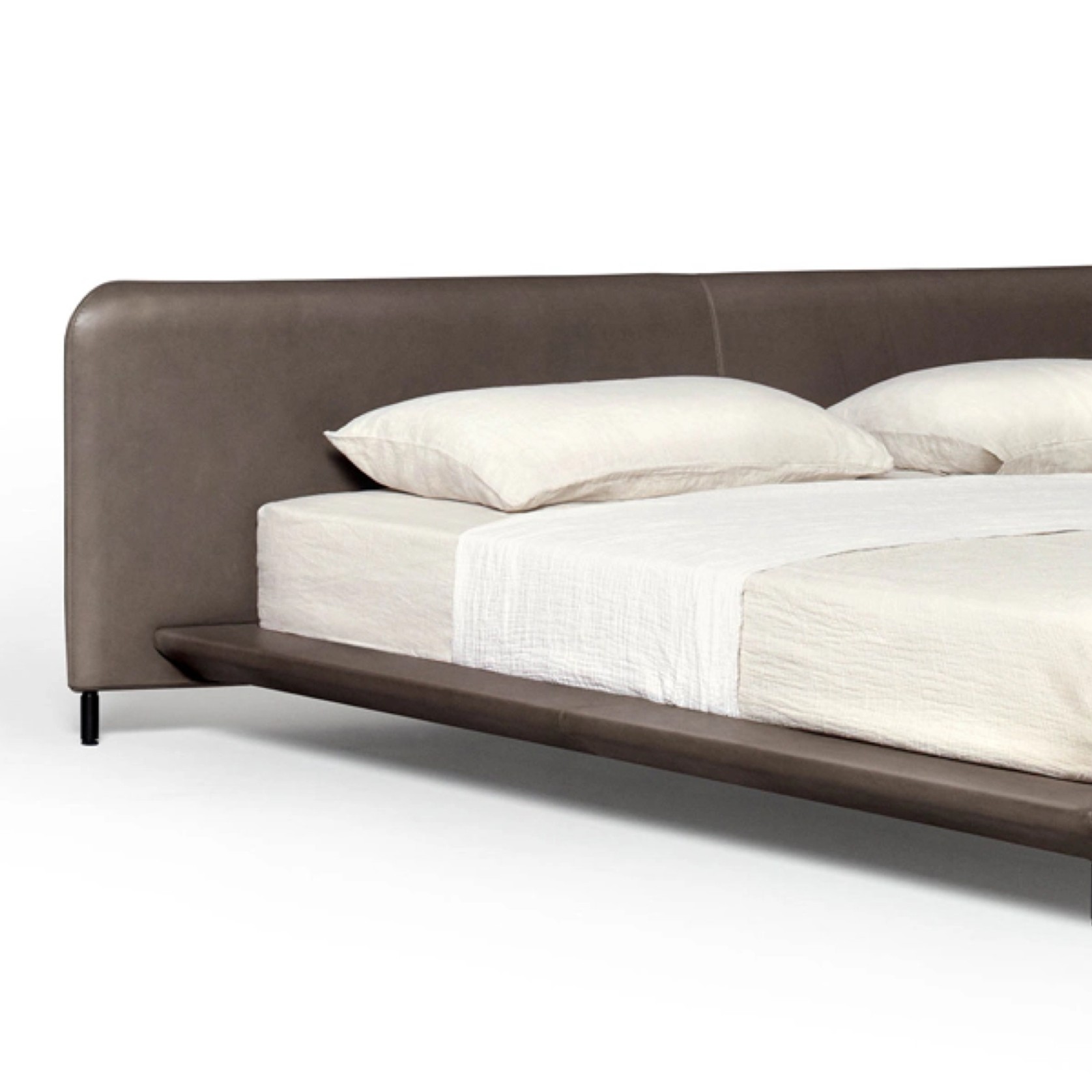 Blendy Bed by DePadova gallery detail image